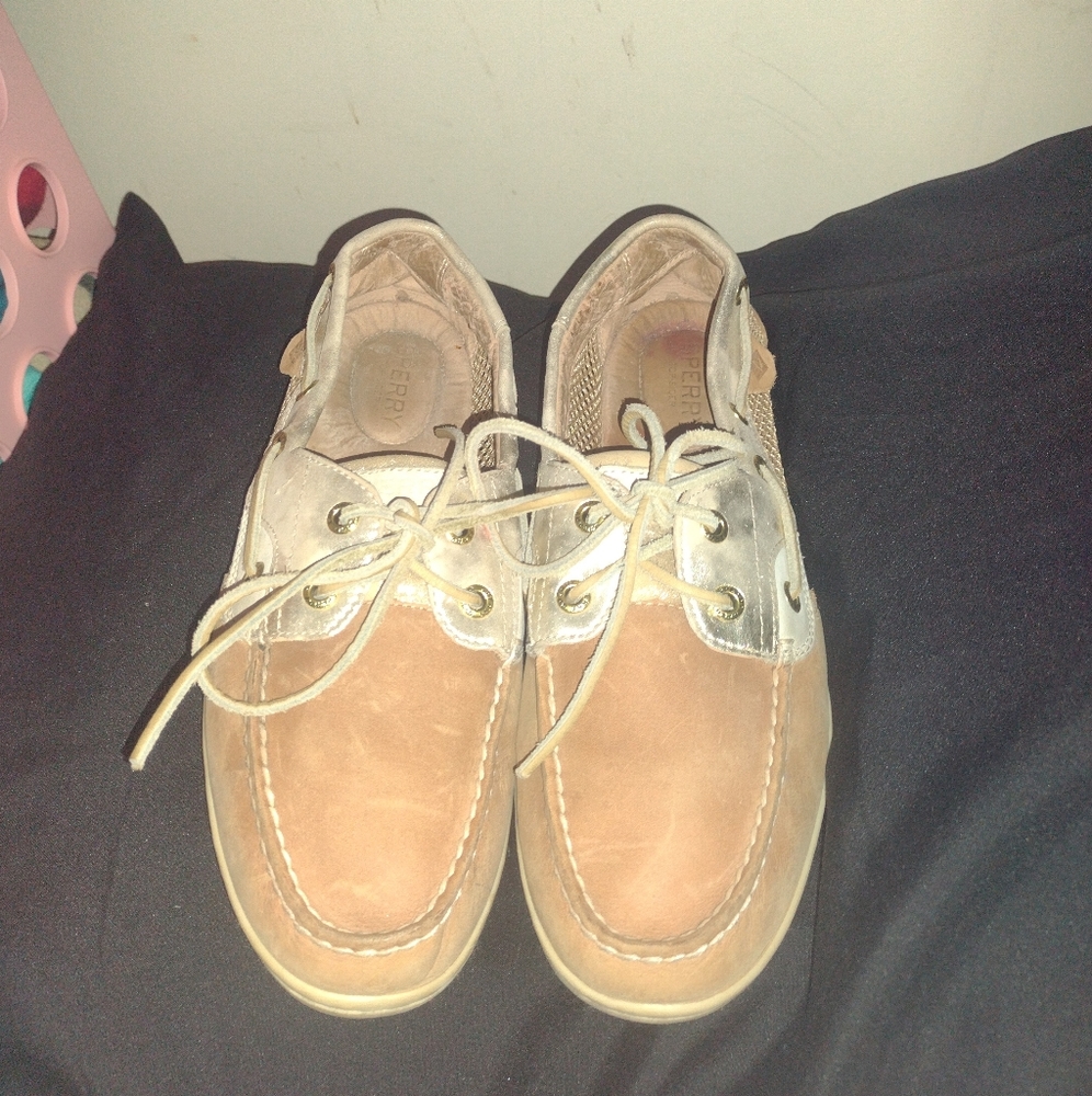 Sperry Gold Boat shoes size 8.5